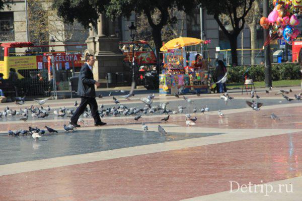 Центральная площадь Барселоны