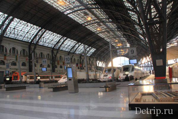 Французский вокзал в Барселоне