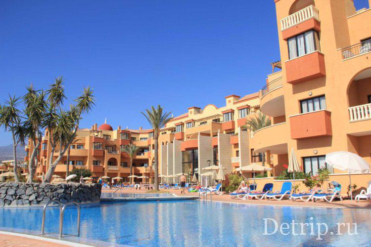 бассейн гольф плаза