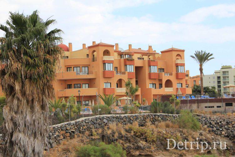 забронировать отель без карты