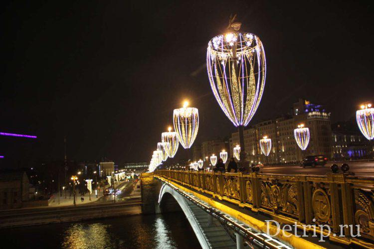 Подсветка на мосту