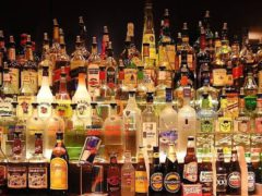 Сколько литров алкоголя можно ввозить в Россию и вывозить из нее?